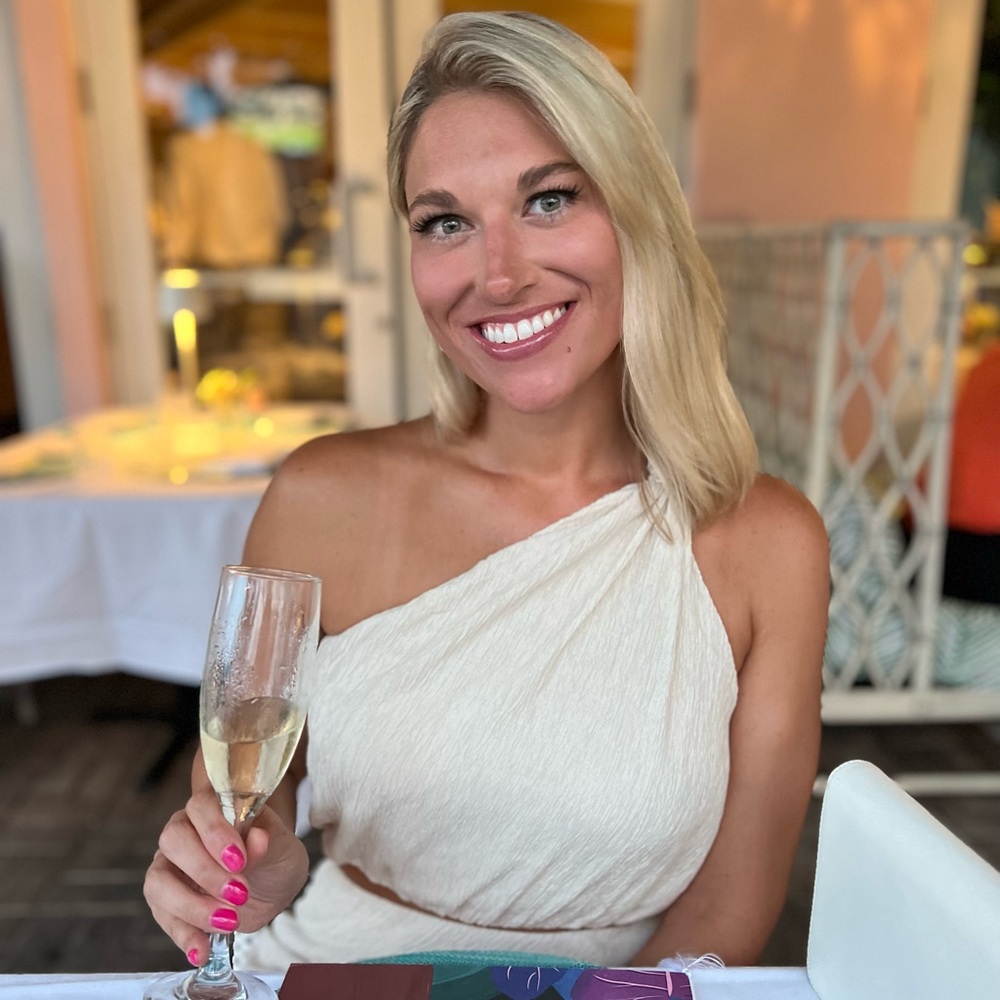 Meet your Posher, Mikayla